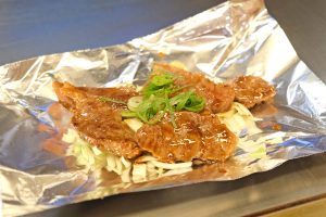 もりしげ牛カルビ焼き